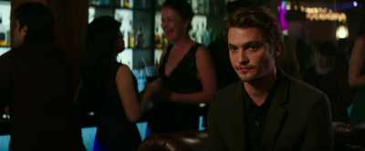 Yeah, she, um...
She has a place here. - Fifty Shades Freed