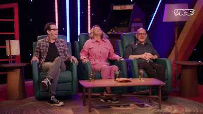 - Yeah.
- She's like, "Ah, we'll give - Super Maximum Retro Show