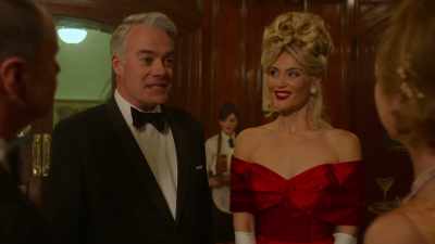 Yeah, she's nuts
about Matt Munro, - Funny Woman