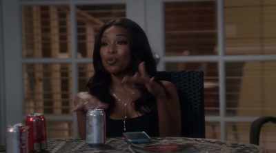 Yeah, so this guy that she likes,
he stopped responding to her texts. - Dad Stop Embarrassing Me!