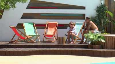‐Yeah.
‐So, I... It's like it's sad
really because, - Love Island