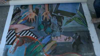 -Yeah.
-So I started this series. - A Revolution on Canvas