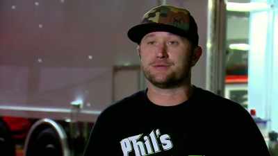 - Yeah.
- So, right now, Dean, is he leading, right now? - Street Outlaws No Prep Kings Team Attack