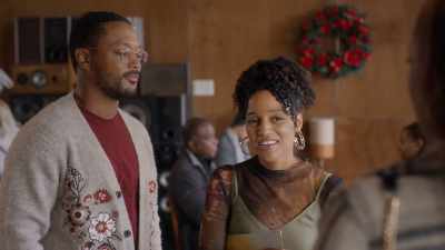 Yeah. Someone's got to sell the
records that ya'll make, - BeBe Winans’ We Three Kings