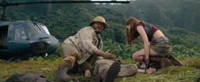 Yeah, start with three chest
compressions and mouth-to-mouth. - Jumanji: Welcome to the Jungle