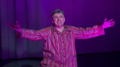 Yeah, thank you - National Theatre Live: Nye