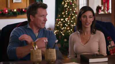 Yeah, that's… so nice. - I'm Glad It's Christmas