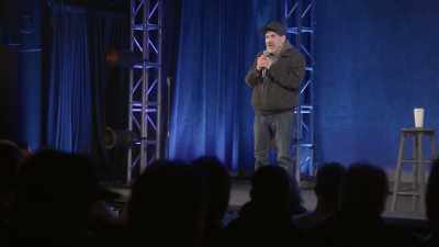 - Yeah, that's what I did.
- [audience laughing] - Dave Attell: Hot Cross Buns