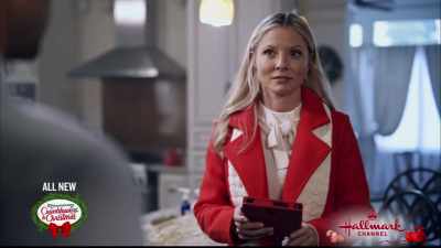 Yeah, the day's schedule, - Christmas at Graceland: Home for the Holidays