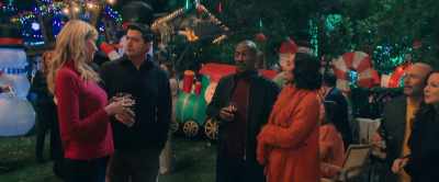 - Yeah.
- The lights, the decorations, - Candy Cane Lane
