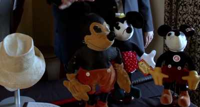 Yeah, the one you just pointed
out in the middle here, - Adventure Thru the Walt Disney Archives