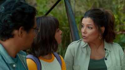Yeah, and they love glow sticks - Dora and the Lost City of Gold