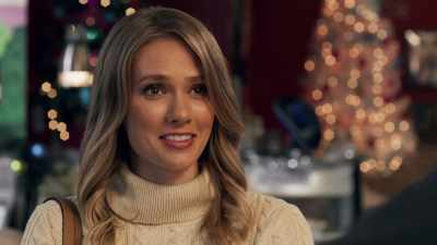 Yeah tonight,
like a real date. - Spotlight on Christmas