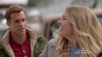 - Yeah!
- Wait, you're Meels?! - Return to Christmas Creek
