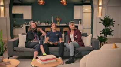 -Yeah.
-We can do-- - Jack Whitehall: Christmas with my Father