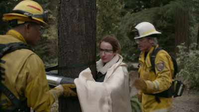 Yeah.
We got
to cool her down - Fire Country