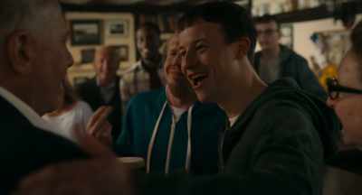 - Yeah welcome... (American
accent) This here round's on me. - The Problem with People