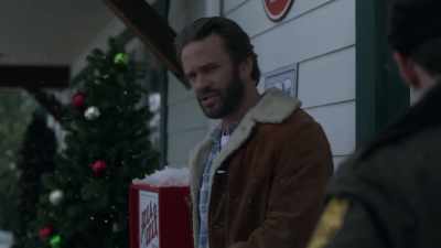 Yeah, well, everyone thinks
I'm getting rich - Christmas on Cherry Lane