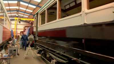 Yeah. We'll get some
top paint on, some topcoat. - Great Rail Restorations with Peter Snow
