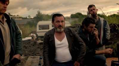 -Yeah.
-Well... - Snatch