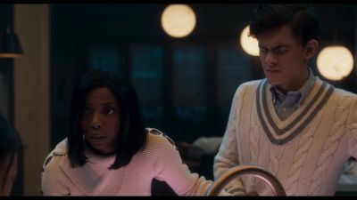 -Yeah. What're our intentions again?
-To not die. - Agatha All Along