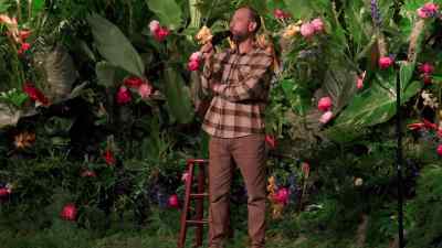 Yeah. When I see them slowly falling off, - Ari Shaffir: America's Sweetheart