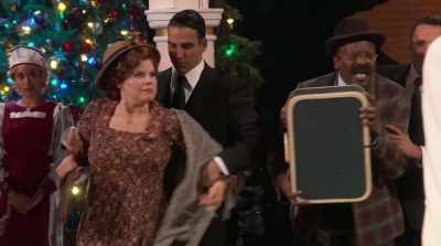 - Yeah. Who do you
think clued us - Annie Live!