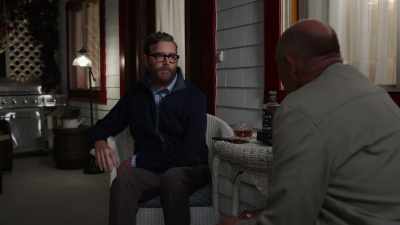 Yeah, my wife believes
me so much, - Psych 3: This Is Gus