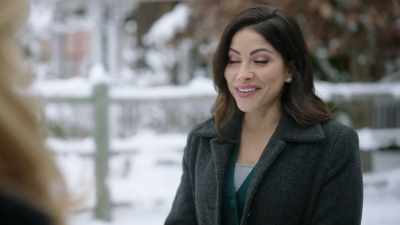 - Yeah.
- Wow. - Cloudy with a Chance of Christmas