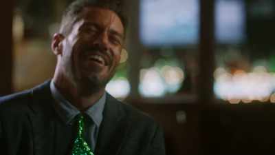 Yeah. Yeah, I... Ah. - A Country Christmas Harmony
