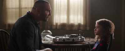 - Yeah?
- Yeah. I can smell a lie. - My Spy