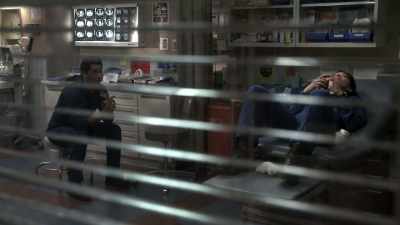 Yeah?
Yeah, I was reading
about it on my phone - Trauma