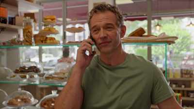 Yeah, yeah, maybe it is. - A Very Venice Romance