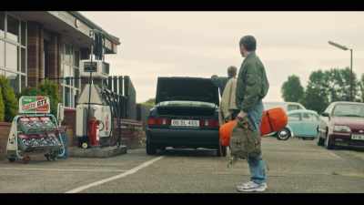 ♪ Yeah, yeah ♪ - Derry Girls