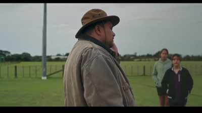 Yeah, yeah, yeah. All right.
Hold your horses. I'll sort it. - Far North
