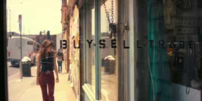 [Yeah Yeah Yeahs' "Gold Lion" playing] - Girlboss