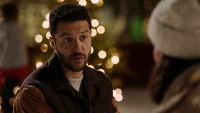 - Yeah.
- Yeah. You were a pro - Mom's Christmas Boyfriend