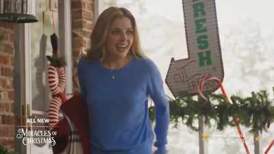 Yeah. Yes, it's just,
your life, it's so exciting. - USS Christmas