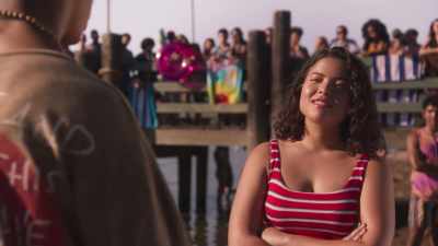 Yeah, and you texted her
and you told her I have an STD! - American Pie Presents: Girls' Rules