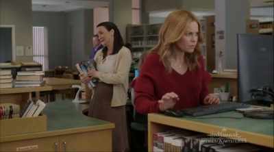 - Yeah, but you wouldn't
have to touch the glass - Aurora Teagarden Mysteries: An Inheritance to Die For