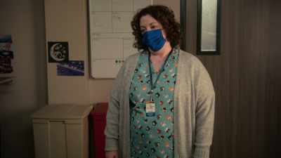 Yeah. Your count came
back low. You're neutropenic. - Life by Ella