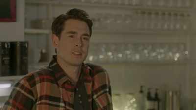 Yeah, you're right. - Meeting Mr. Christmas
