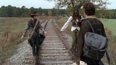 Yeah, you're right.
Shouldn't be fooling around. - The Walking Dead: The Return