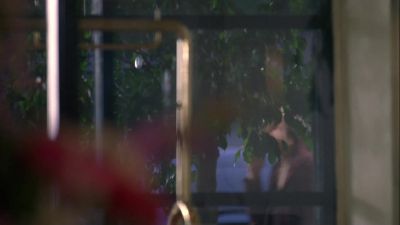 - Yeah?
- You're seeing Paul by yourself? - 24