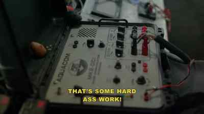 Yeah, you've been
down for 2.5 hours. - Bering Sea Gold