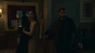 Yellow's mine. Um, red is yours. - Scenes from a Marriage
