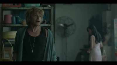 (YELLS) That fat fuck?! I hate that
guy. He's every reason why I left. - The Unusual Suspects