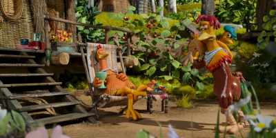 -[yelps]
-♪ I know ♪ - Chicken Run: Dawn of the Nugget