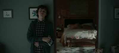 (yelps) - The Son