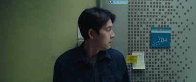 Yeon-hui's dead - Beasts Clawing at Straws